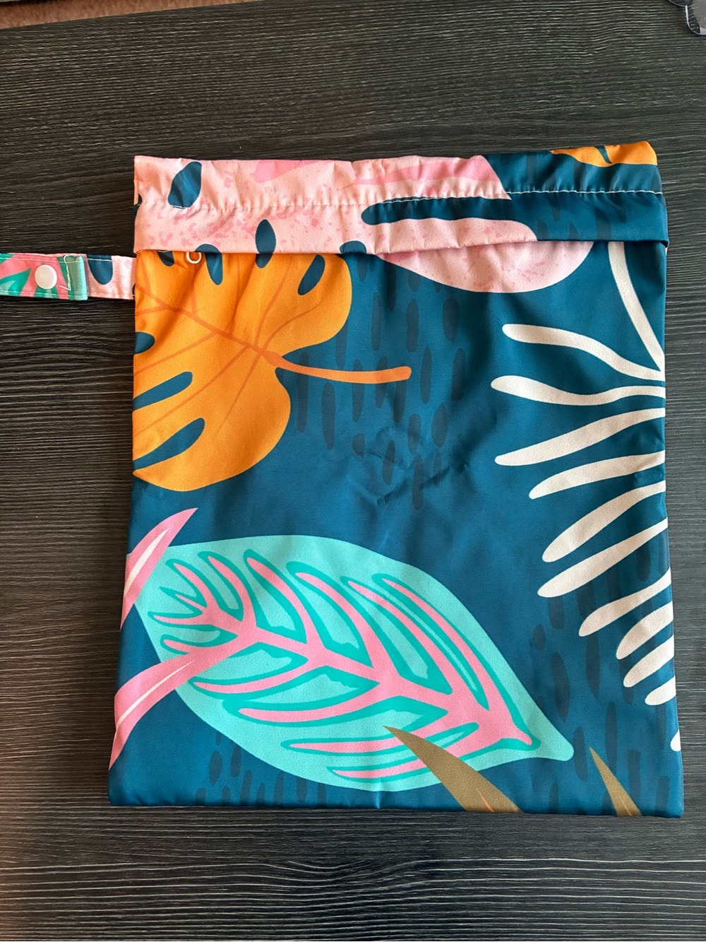 Leaf Pattern Wet Bag